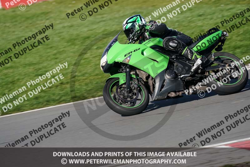 donington no limits trackday;donington park photographs;donington trackday photographs;no limits trackdays;peter wileman photography;trackday digital images;trackday photos